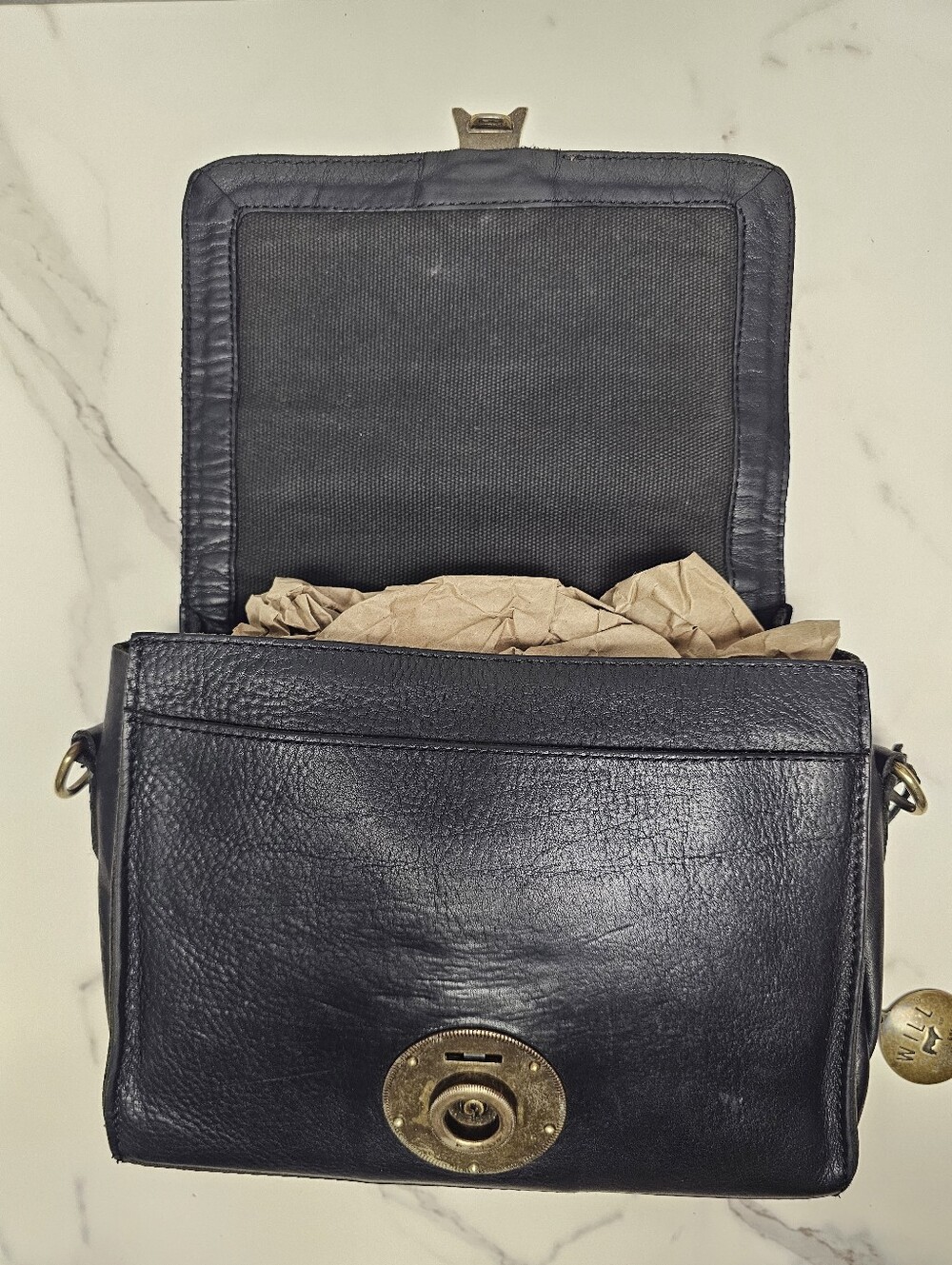 Will Black Leather Quinn Crossbody Bag - Picture 10 of 12